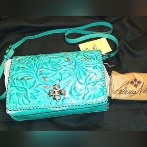 NWT 💠 Patricia Nash Mabilia Leather Cut Out Tooled Crossbody in Aqua